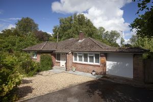 Lindfield_Front Aspect - click for photo gallery